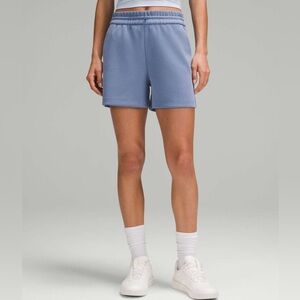 New with tags purple softstream high rise 4in short